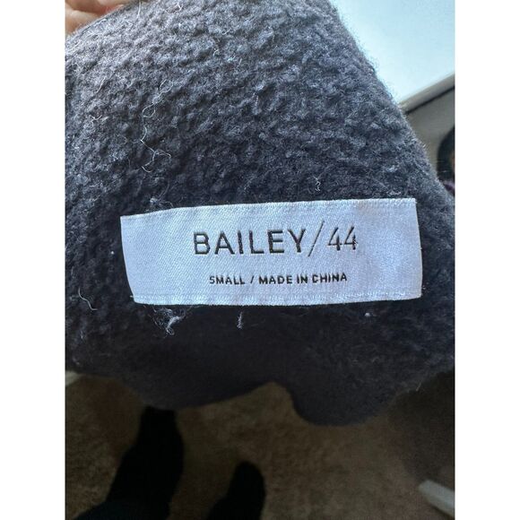 BAILEY 44 Women's Cut Black Eye Splice Choker Long Sleeve Sweatshirt Size Small - Picture 9 of 9